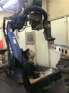 安川机器人伺服SGMP-02AWYR12报警跳闸维修